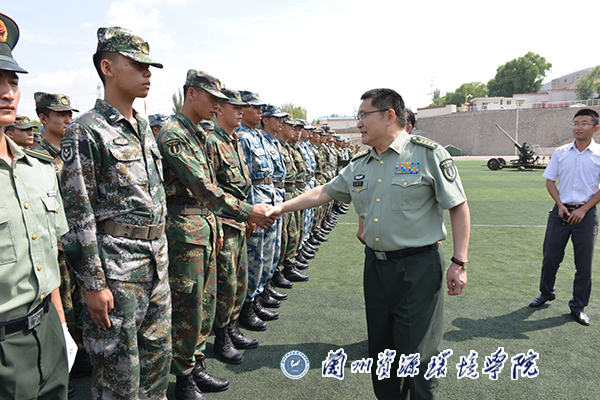 火箭军首长出席火箭军2016年定向培养士官军