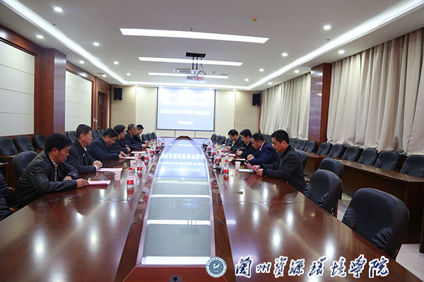 公司党委书记,政协甘肃省委员会农业和农村工作委员会副主任田靖安