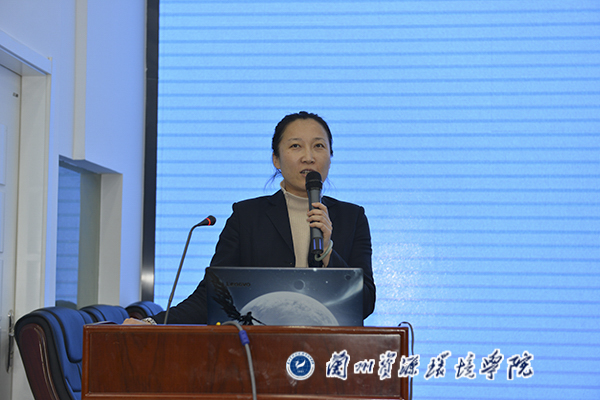 董事长什么意思_董事长办公室图片(2)