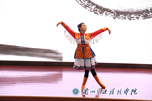 寄情国校家,处处展风华 学院举行2017庆祝三